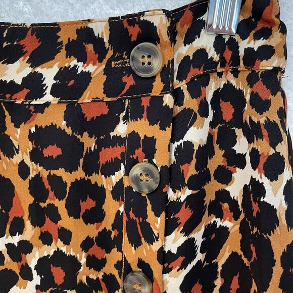Umgee Skirt Size M Animal Print Midi Length Fit And Flare Buttons Slit Flowy NEW - Picture 3 of 9